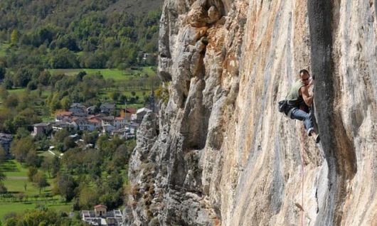 Cool Mountaineering And Climbing Pictures