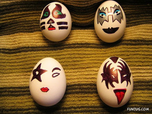 Amazing Artwork on Eggs