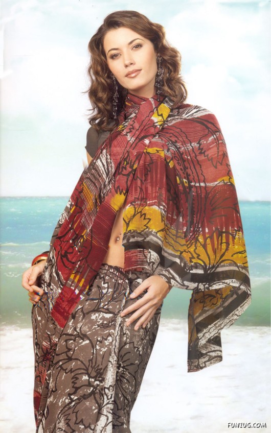 Superb Designer Sarees for Women