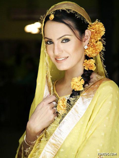 Indian Brides with Eastern Makeup