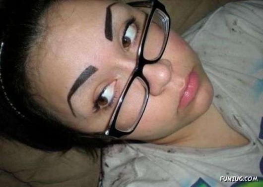 Strange and Weird Eyebrows Fashion
