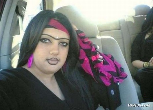 Strange and Weird Eyebrows Fashion