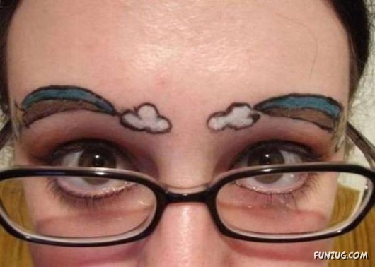 Strange and Weird Eyebrows Fashion