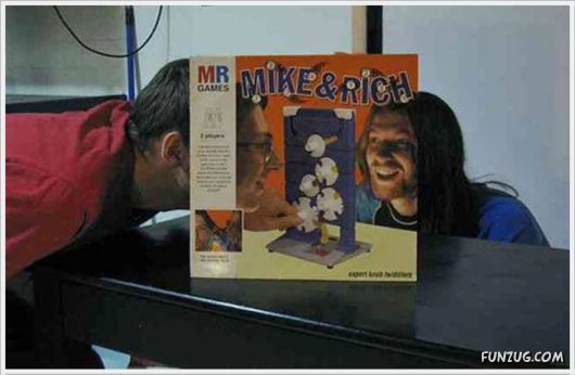 Sleeve Face Creative And Funny Art