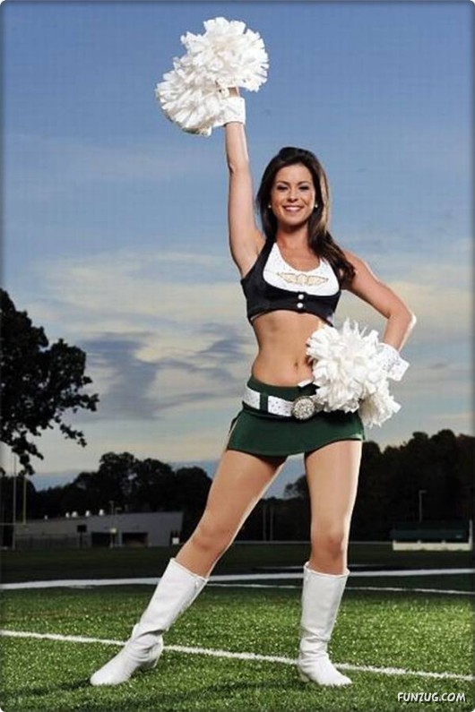 Most Beautiful Cheerleaders