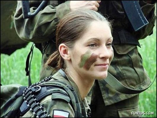 Beautiful Military Women Around the World