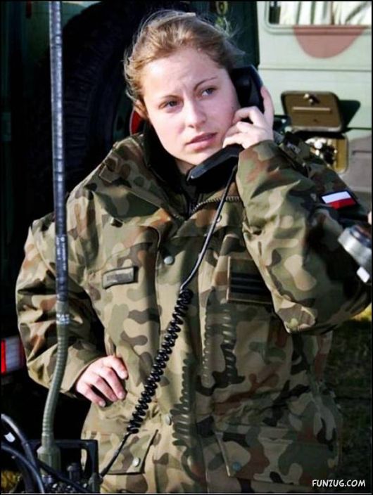 Beautiful Military Women Around the World