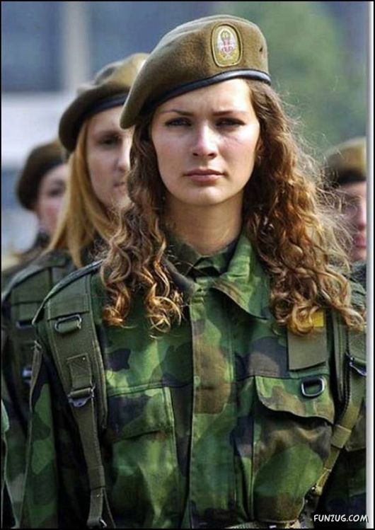 Beautiful Military Women Around the World
