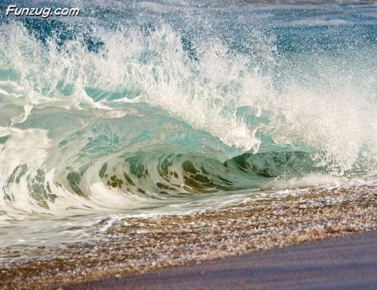 The Beauty of Ocean Waves