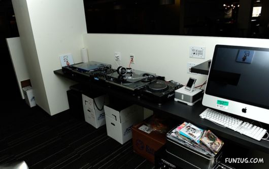 Amazingly Beautiful Twitter Office