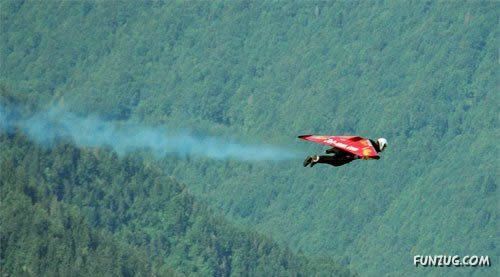 Human Flying Jet Machine