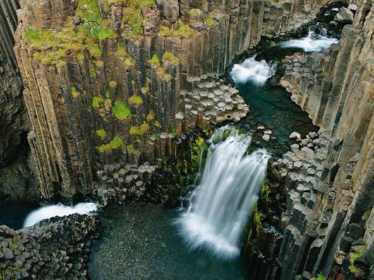 Stunning Photos Of Incredible Iceland