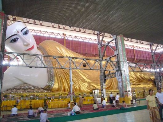 Myanmar - Golden Land Of Pagodas And Temples