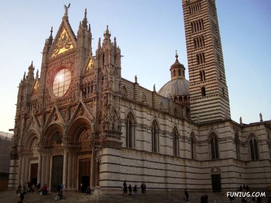 Click to Enlarge - Most Amazing Photoshopped Wallpapers