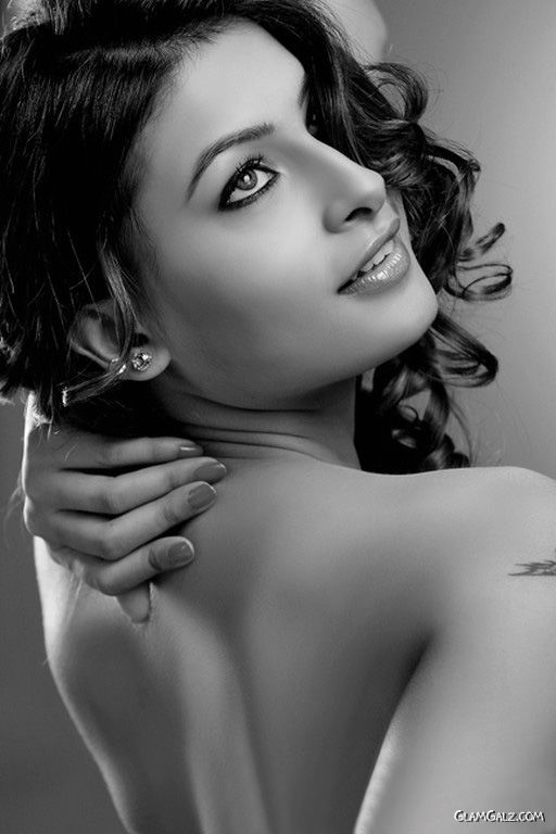 Beautiful Indian Babe Pavitra Punia