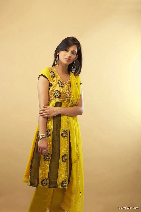 Hyderabadi Girl Varsha Reddy