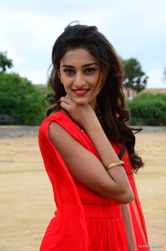 Beautiful Erika Fernandez In Red 