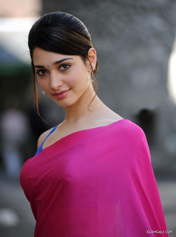 Gorgeous Tamanna Bhatia in Saree
