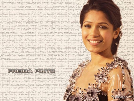 Click to Beautiful Freida Pinto Wallpapers