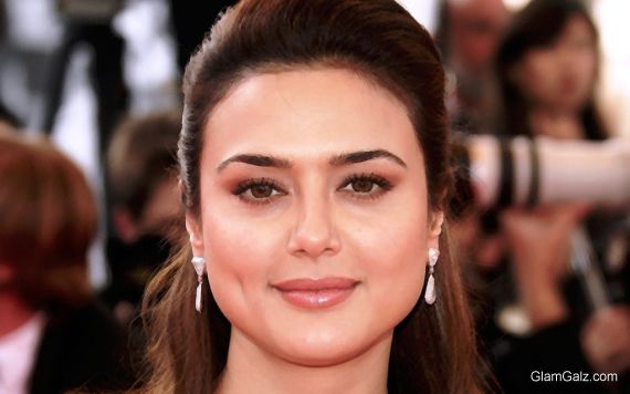 Click to Enlarge - Preity Zinta Wallpapers