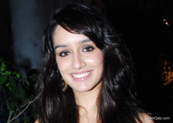 Click to Enlarge - Beautiful Shraddha Kapoor Wallpapers