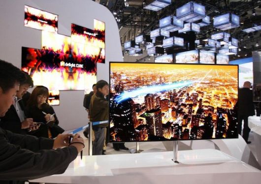 Worlds First OLED TV By Samsung